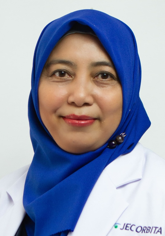 DR. Dr. Batari Todja Umar, SpM(K)