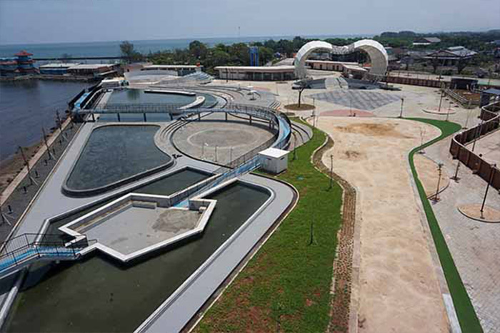 Pantai Pasir Kencana